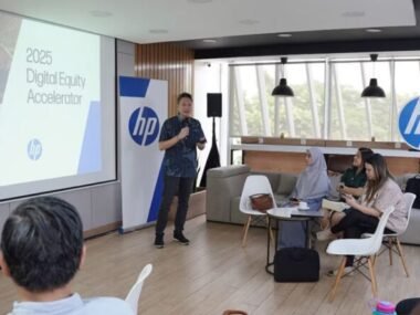 Apply Now: HP/HP Foundation Future of Work Accelerator 2026 | Up to $100,000